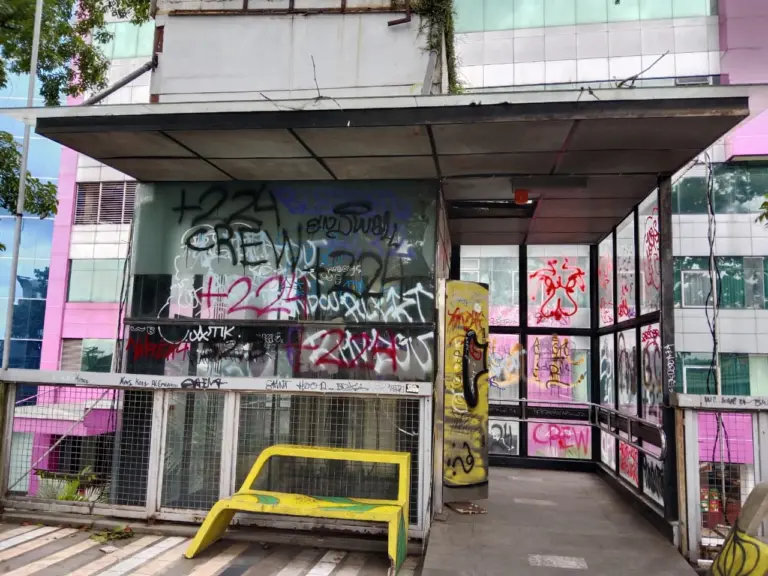 Pembongkaran Teras Cihampelas Masih Abu-abu, Pemkot Bandung Terjebak Urusan Izin Pembongkaran Teras Cihampelas Masih Abu-abu, Pemkot Bandung Terjebak Urusan Izin