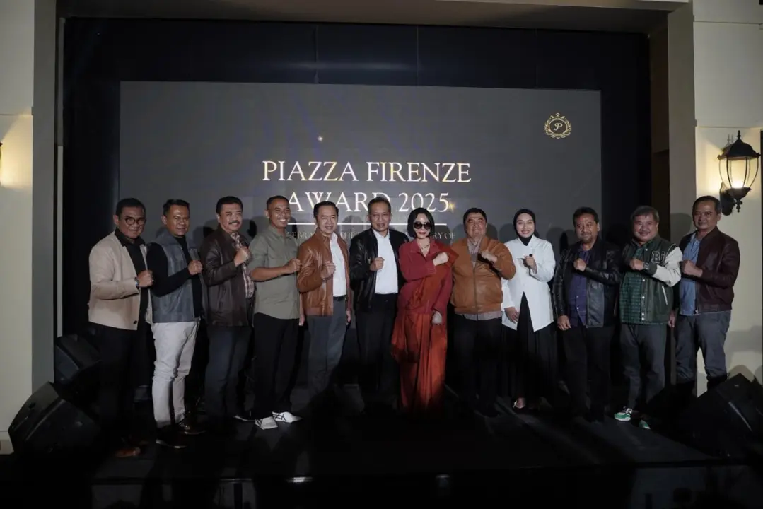 Wakil Bupati Garut, Putri Karlina, menghadiri perayaan hari jadi pertama Piazza Firenze