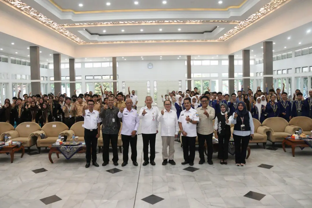 Garut Jadi Lokus Nasionalisme Goes to School, Bangun Generasi Muda Berprestasi dan Berjiwa Kebangsaan Lokus Nasionalisme Goes to School