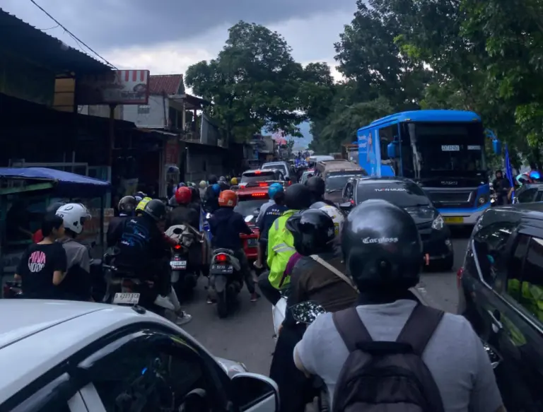Kondisi Jalan Macet di Bandung
