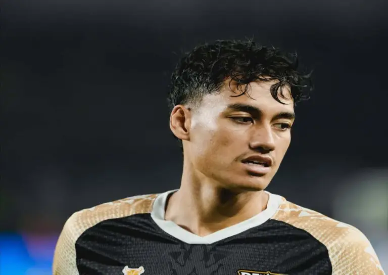 Rafael Struick minta maaf ke Ilija Spasojevic (@rafaelstruick)