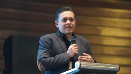 Cerdas Berinvestasi: 5 Hal Penting Sebelum Memilih Platform Investasi Emas Digital Pemimpin Wilayah PT Pegadaian Kantor Wilayah X Jawa Barat, Eko Supriyanto