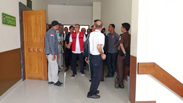 Eks Mantan Walikota Cirebon Nasarudin Azis