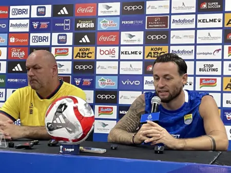 Insiden Usai Lawan Ratchaburi, Marc Klok Minta Semua Pihak Introspeksi Insiden Usai Lawan Ratchaburi, Marc Klok Minta Semua Pihak Introspeksi