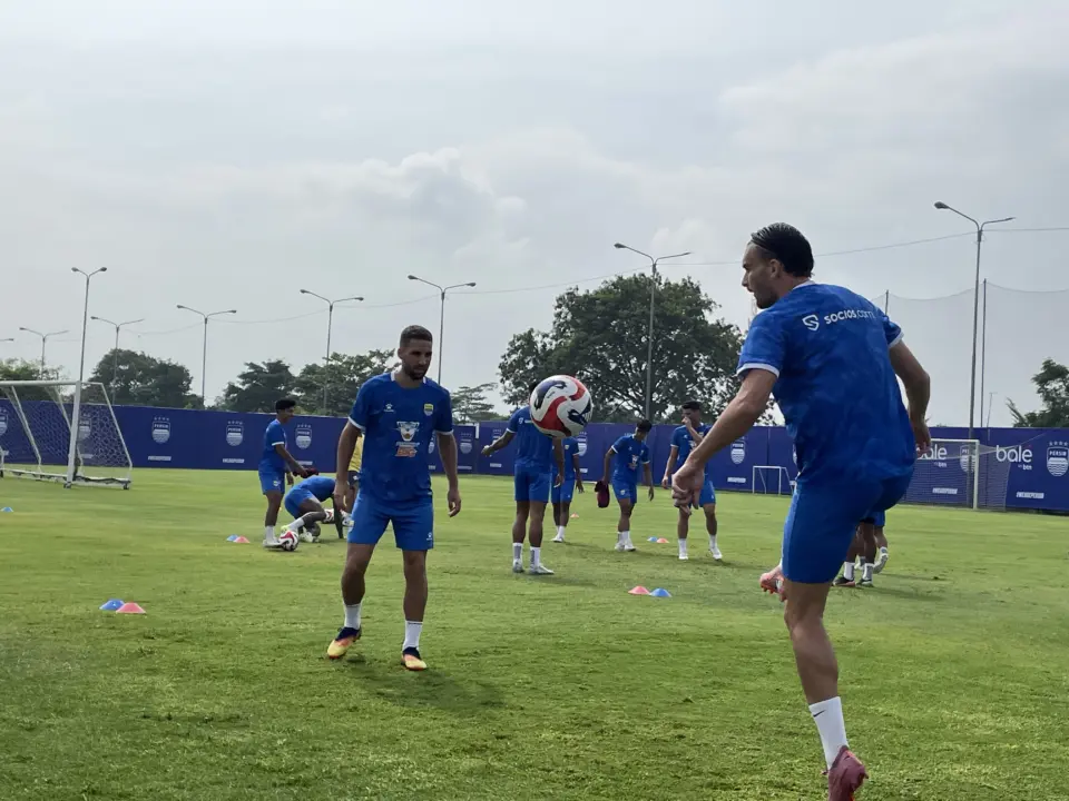 Mental Pemain Terjaga, Persib Optimistis Kembali ke Jalur Kemenangan Mental Pemain Terjaga, Persib Optimistis Kembali ke Jalur Kemenangan