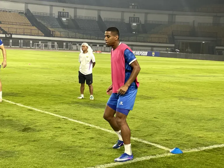 Urutan Pencetak Goal Terbanyak Persib Bandung : Barros Terdepan, Kontribusi Gol Datang dari Semua Lini