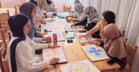 Kegiatan form drawing komunitas SD Jagad Alit Bandung (Annisa Nur Ilham/Jagad Alit)
