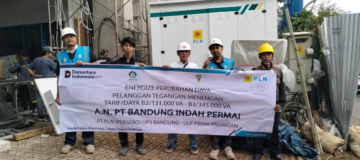 PLN Dukung Keandalan Operasional Holiday Inn Express Bandung Braga melalui Penambahan Daya Listrik