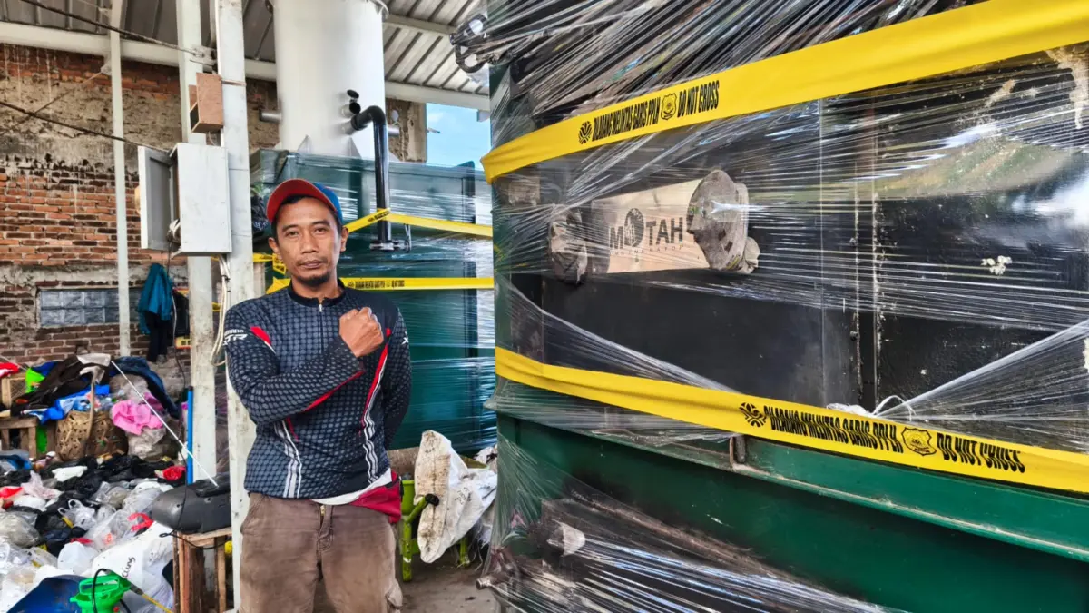 Insinerator TPS Baturengat Disegel KLH, Uji Emisi Dipertanyakan Insinerator TPS Baturengat Disegel KLH