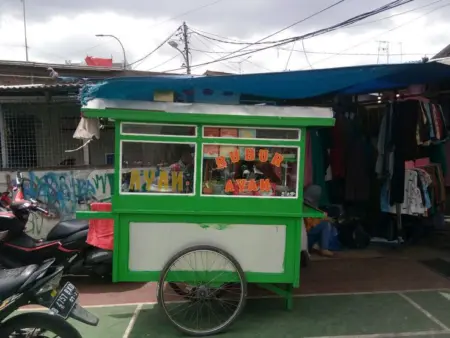 Budaya sarapan pagi di Bandung kian hidup di 2026. (sumber: pinterest)