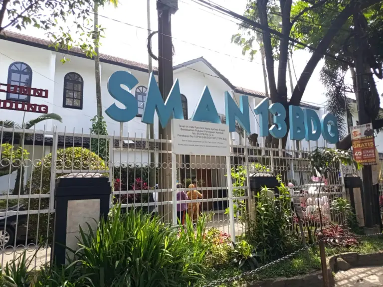 SMAN 13 Bandung
