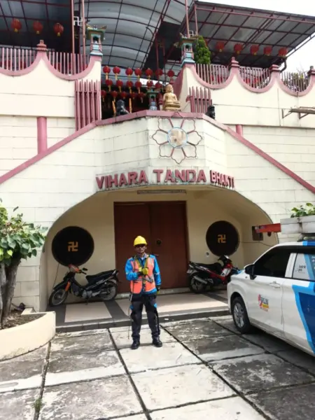 PLN Siaga Listrik Imlek di Vihara Tanda Bakti Bandung PLN Siaga Listrik Imlek di Vihara Tanda Bakti Bandung