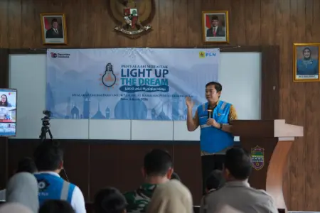 321 Sambungan Listrik Gratis PLN UID Jawa Barat Terangi Ramadan, Wujud Kepedulian untuk Warga dan Rumah Ibadah