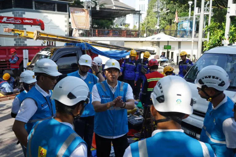 Siaga Lebaran 2026, PLN UID Jawa Barat Kerahkan 4.993 Personel Jaga Keandalan Pasokan Listrik Siaga Lebaran 2026, PLN UID Jawa Barat Kerahkan 4.993 Personel Jaga Keandalan Pasokan Listrik