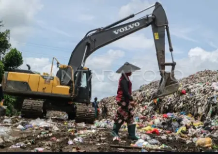 Antisipasi Lonjakan Sampah Lebaran, DLH Garut Siapkan 36 Armada Pengangkut Antisipasi Lonjakan Sampah Lebaran, DLH Garut Siapkan 36 Armada Pengangkut