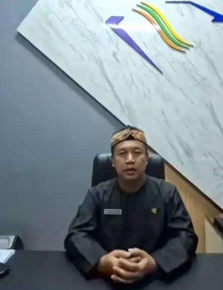 PDAM Tirta Intan Garut Raih Opini WTP dari Kantor Akuntan Publik Dirut PDAM Tirta Intan Garut H.Dadan Hidayatulloh