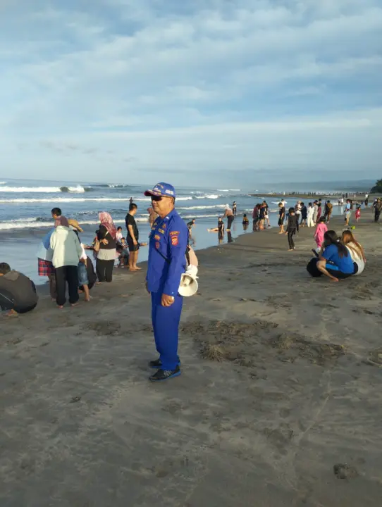 Sat Polairud Polres Garut Intensifkan Patroli, Antisipasi Lonjakan Wisatawan di Pantai Selatan
