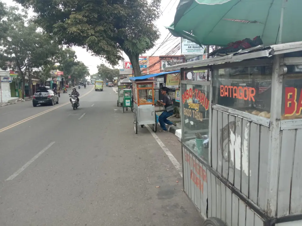 Jajaran PKL di Kawasan Bandung Timur