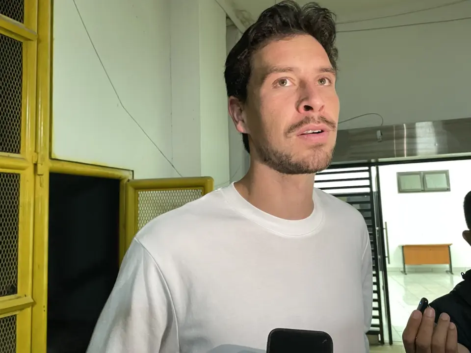 Momen Spesial Thom Haye, Dari Kelahiran Anak Hingga Kembali Bermain untuk Persib