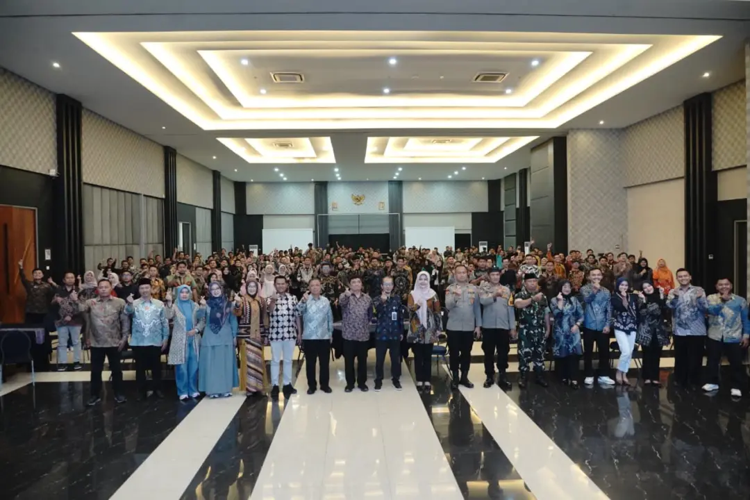 Bupati Garut Hadiri Buka Bersama SPPG se-Kabupaten Garut