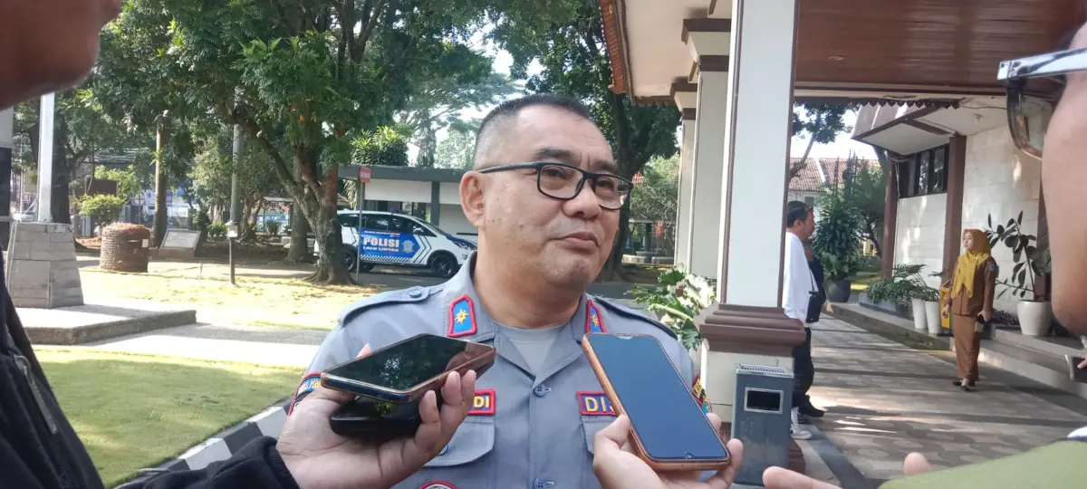 Kadis Dishub Garut Satriabudi wawancara di Pemda Garut