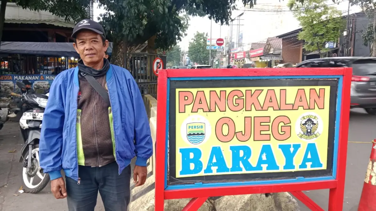 Menunggu Rezeki di Pangkalan Ojek Terminal Leuwipanjang Saat Musim Mudik