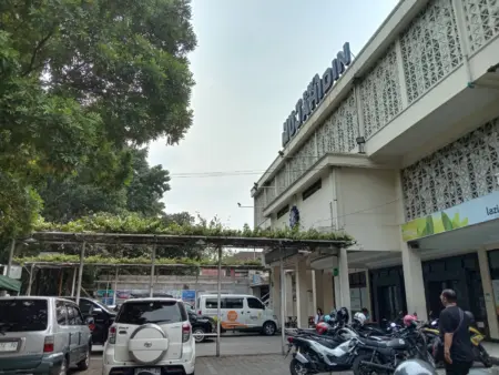 Masjid Mujahidin Bandung Gelar Salat Idulfitri di Lapangan Lodaya, Prediksi Jemaah Capai 7.000 Orang
