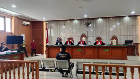 Sidang Resbob di PN Bandung (Sarah/Koran Mandala)
