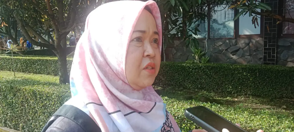 Hj. Rini Sri Rahayu komisi I DPRD Garut wfh dampak darinTimur Tengah