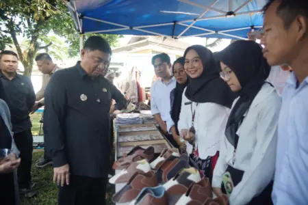 Pemkab Garut Tegaskan Komitmen Ciptakan SDM Unggul Lewat Pelatihan Kerja Pemkab Garut Tegaskan Komitmen Ciptakan SDM Unggul Lewat Pelatihan Kerja