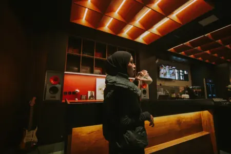 Homer Coffee, Destinasi Nongkrong “Kalcer” Baru di Jantung Braga Homer Coffee, Destinasi Nongkrong “Kalcer” Baru di Jantung Braga
