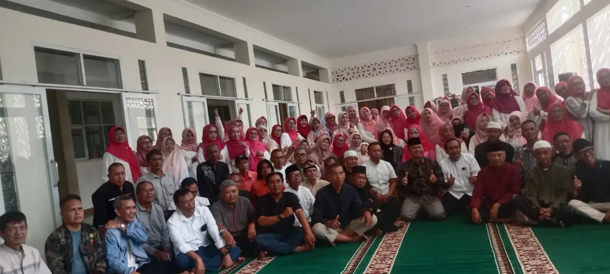 60 Angkatan Kumpul dalam Satu Majelis, Camat Garut Kota: Ini Silaturahmi yang Menginspirasi!