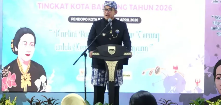 Wali Kota Bandung, M. Farhan, dalam acara Peringatan Hari Kartini ke-147 di Pendopo Kota Bandung, Selasa (21/4/2026)