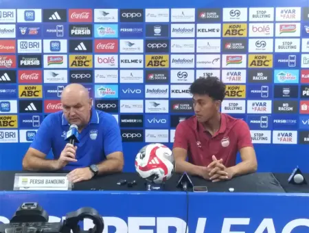 Pelatihan Persib Bandung Bojan Hodak