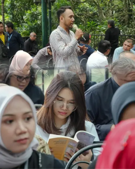 Forum Bangga Kencana Jabar 2026 Dorong Sinergi Media dan Lintas Sektor Forum Bangga Kencana Jabar 2026 Dorong Sinergi Media dan Lintas Sektor