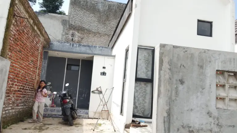 Ditinggal Iduladha, Rumah Warga Perumahan Oma Indah Garut Dibobol Maling, Keamanan Perumahan Disorot Ditinggal Iduladha, Rumah Warga Perumahan Oma Indah Garut Dibobol Maling, Keamanan Perumahan Disorot