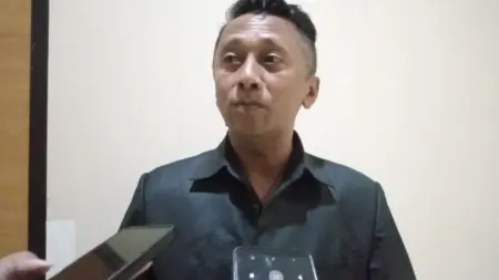DPRD Garut Siapkan Perda PKL, Asep Mulyana Janji Cari Solusi agar Pedagang Tak Dirugikan Anggota DPRD Kabupaten Garut Asep Mulyana,pembahasan PERDA PKL.