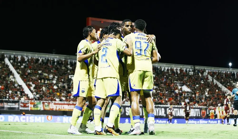 Sejumlah Pemain Persib Bandung saat merayakan kemenangan atas PSM Makassar