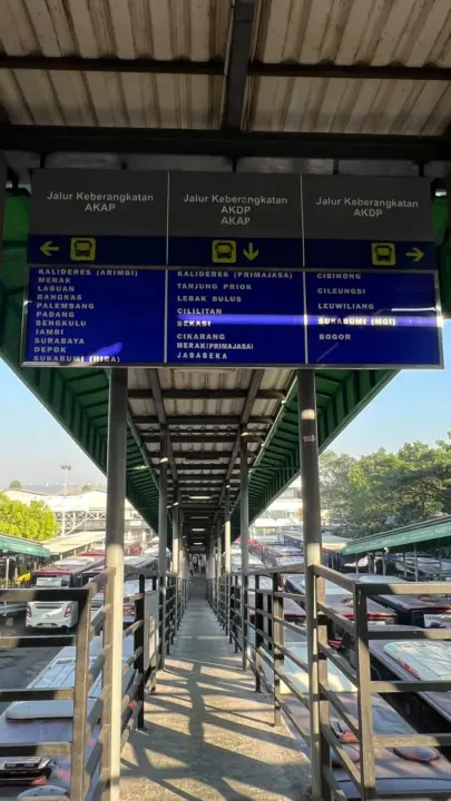 Informasi trayek di Leuwipanjanh yang belum mencantumkan trayek Cicaheum