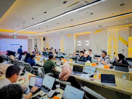 DPRD Jabar Tak Dilibatkan dalam Kebijakan Beasiswa 70 Ribu Siswa yang Tertolak PCMB Rapat Audensi Ketua Osis Bandung Gedung DPRD Jabar