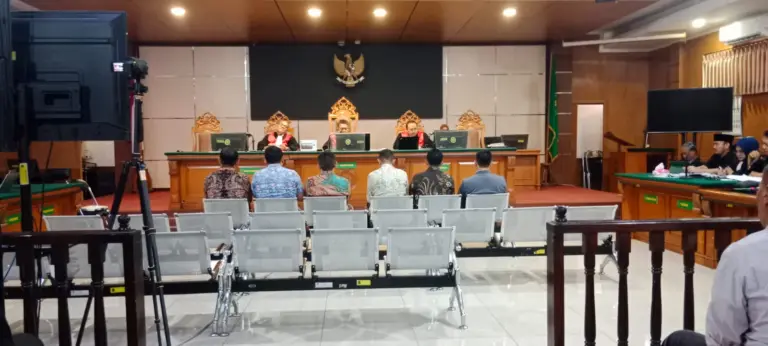 Kode “S” dalam Daftar Proyek Terungkap di Sidang Ade Kunang, KPK Kaitkan dengan Sarjan Kode "S" dalam Daftar Proyek Terungkap di Sidang Ade Kunang, KPK Kaitkan dengan Sarjan Selasa, 2/6/2026