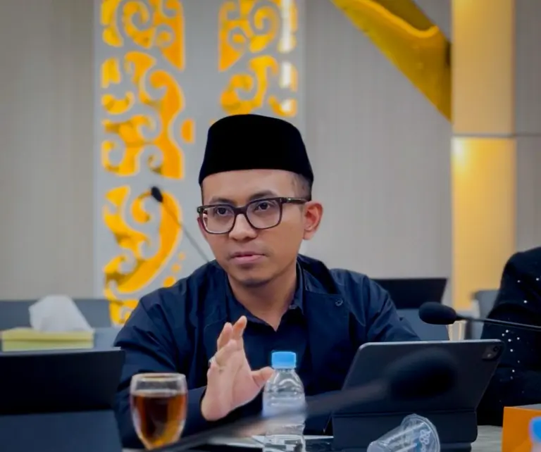 Rada Aya Lieuran Anggota Komisi V DPRD Jabar Maulana Yusuf (Humas Jabar)