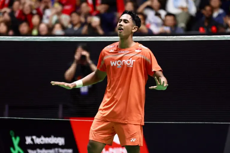 Jonatan, Alwi dan Putri KW Melaju ke 16 Besar Indonesia Open 2026 Alwi Farhan di Indonesia Open 2026