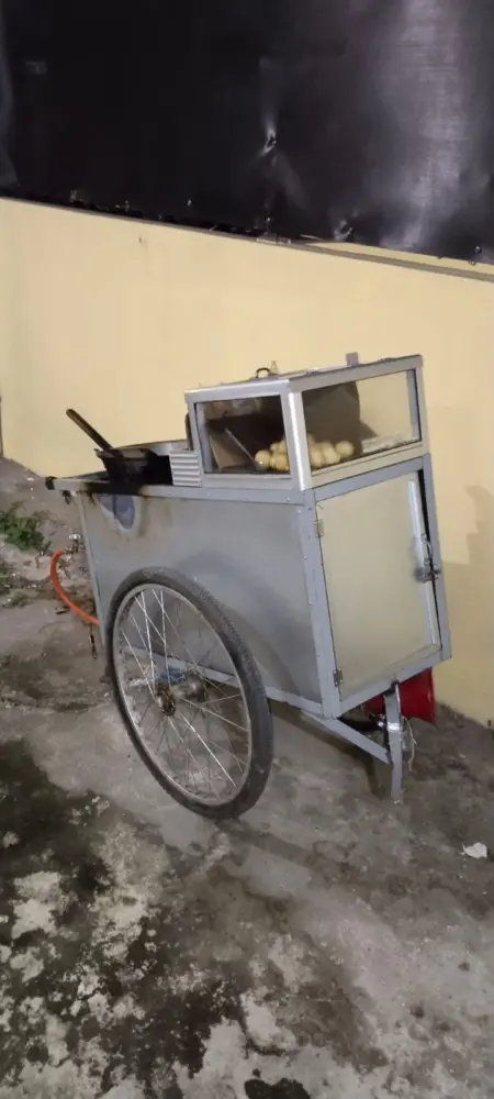 Gerobak Tahu Bulat Jadi Kedok Edarkan Tembakau Sintetis, Pengedar di Garut Dibekuk Polisi Gerobak Tahu Bulat Jadi Kedok Edarkan Tembakau Sintetis, Pengedar di Garut Dibekuk Polisi