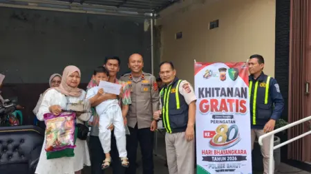Sambut Hari Bhayangkara ke-80, Polres Garut Gelar Khitanan Gratis untuk Anak-anak Sambut Hari Bhayangkara ke-80, Polres Garut Gelar Khitanan Gratis untuk Anak-anak