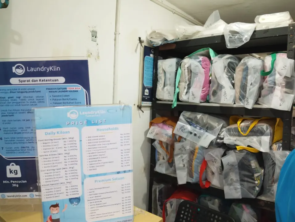 ‎Usaha Laundry  Bandung Antisipasi Dampak Pemadaman Listrik Bergilir Minggu 21/6/2026 (Sarah/Koran Mandala)