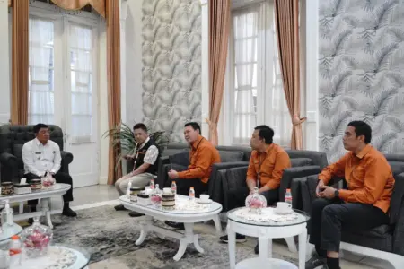 Bupati Garut Ajak Pelaku Usaha Berikan Data Akurat pada Sensus Ekonomi 2026 Bupati Garut Ajak Pelaku Usaha Berikan Data Akurat pada Sensus Ekonomi 2026