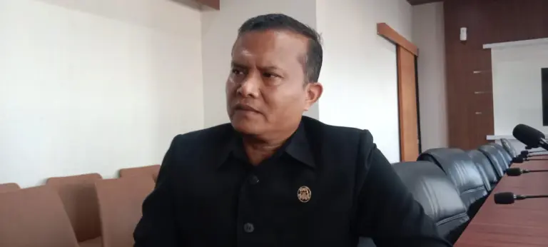 DPRD Garut Dorong Status Sejumlah Jalan Kabupaten di Wilayah Selatan Dialihkan Menjadi Jalan Provinsi DPRD Garut Dorong Status Sejumlah Jalan Kabupaten di Wilayah Selatan Dialihkan Menjadi Jalan Provinsi