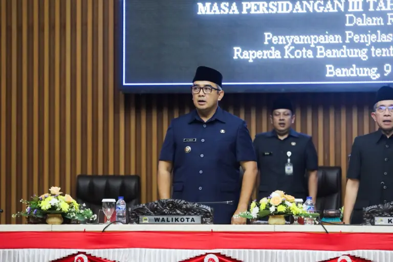 Wali kota Bandung M. Farhan