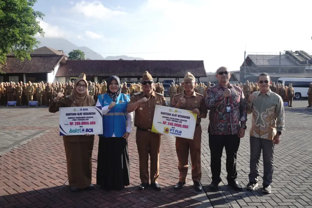 Pemkab Garut Terima Bantuan USG dari PLN dan BCA, Bupati: Perkuat Upaya Tekan Angka Kematian Ibu dan Bayi